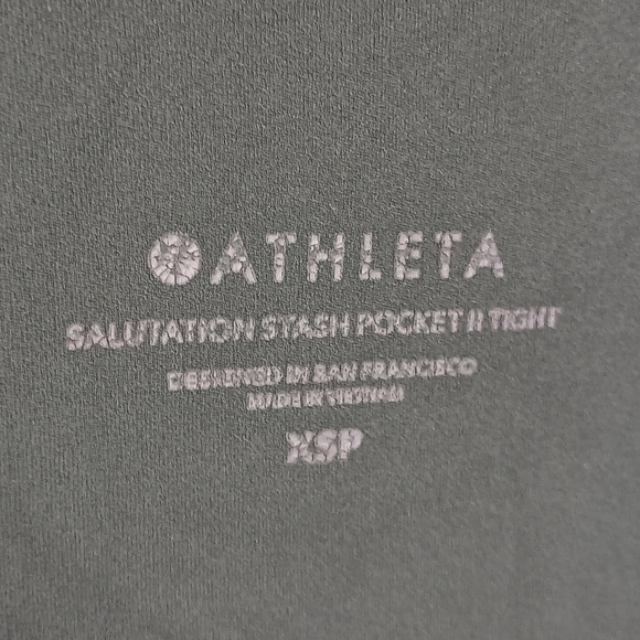 Athleta High Rise Salutation Leggings in Green - Picture 6 of 7